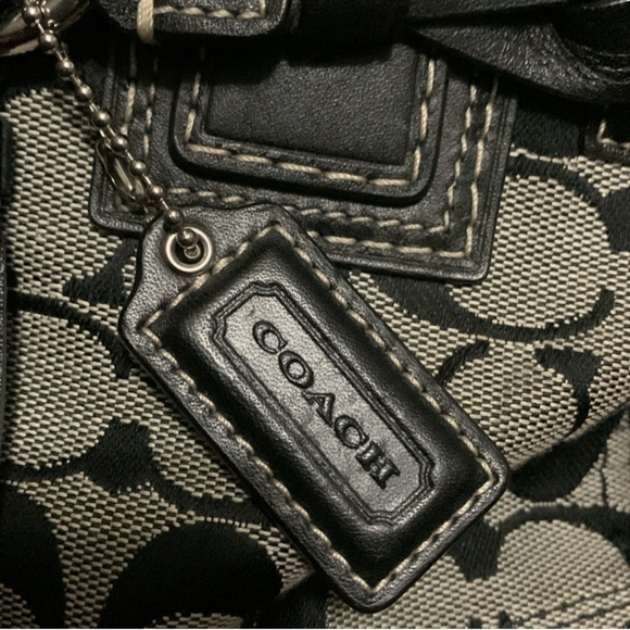 Coach Hampton Signature Jacquard - Picture 8 of 13